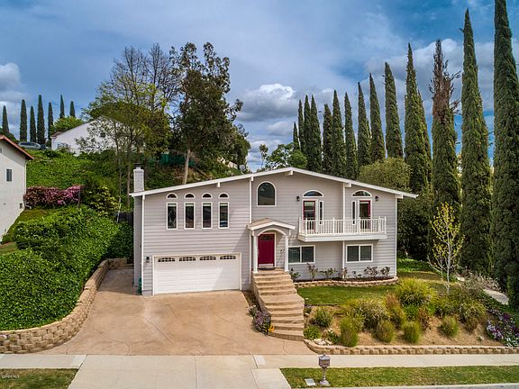 3rd image of 4270 N Avenida Prado