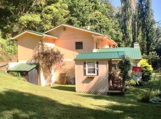 20 Overlook Dr, Franklin, NC 28734