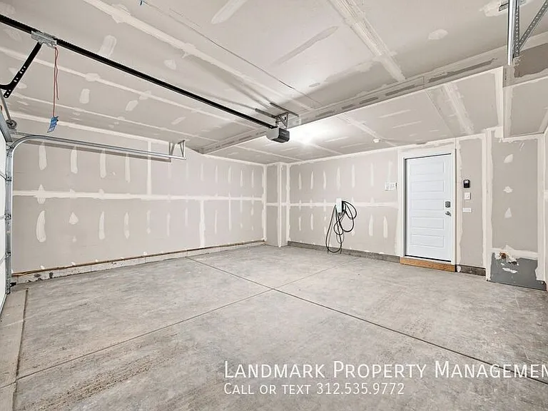 17389 Ulster Dr — Photo 33