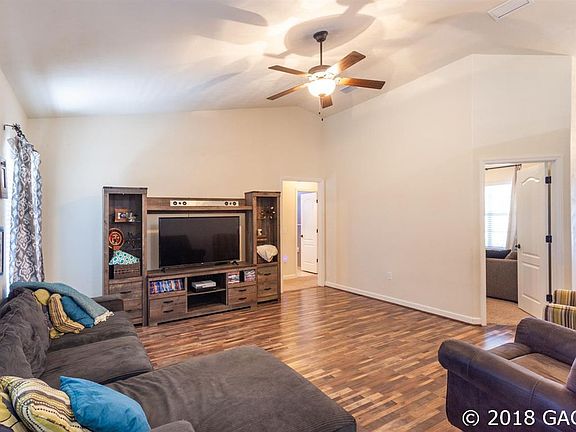 5th image of 871 NW 231st Way