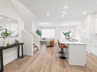 2009 209a St NW, Edmonton, AB T6M3A3