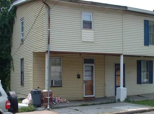 332 S 4th St, Steelton, PA 17113