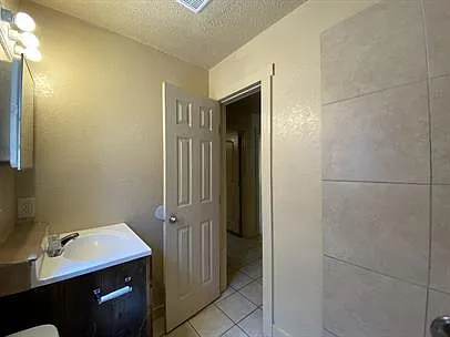 4004 Fair Park Blvd — Photo 16