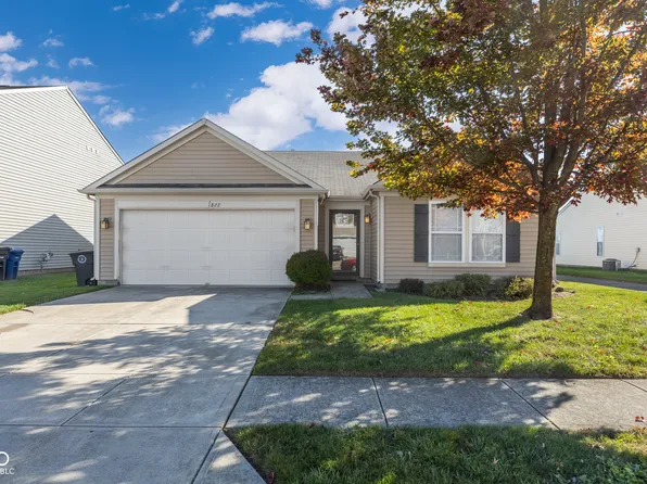 822 Westpointe Dr, Shelbyville, IN 46176