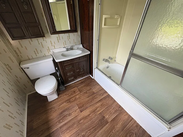 615 Bigler Ave — Photo 11