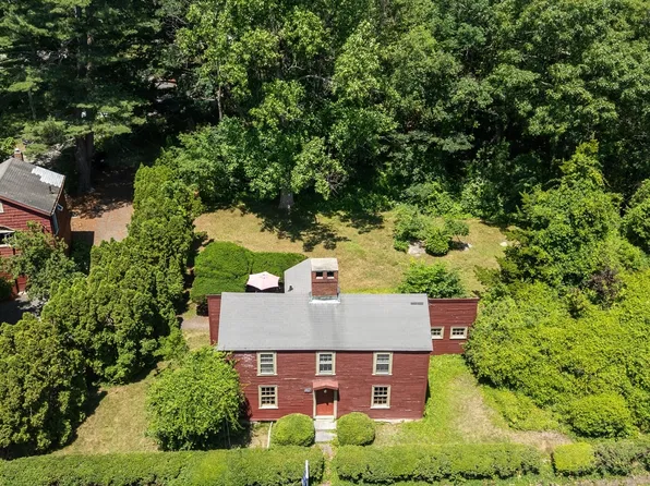 349 & 351 Western Ave, Gloucester, MA 01930