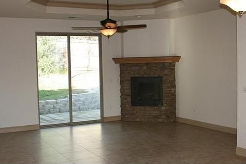 3rd image of 206 Covey Ct