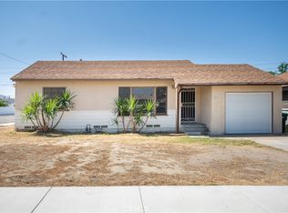 303 Elmwood Ave, Hemet, CA 92543