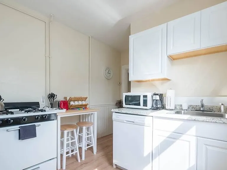 8 Eliot Ave #3 — Photo 2