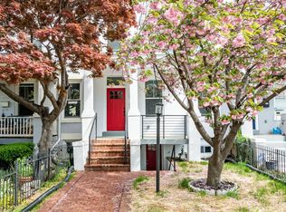718 K St NE, Washington, DC 20002