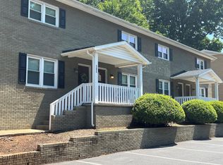 304 Hopewell Rd, Morganton, NC 28655