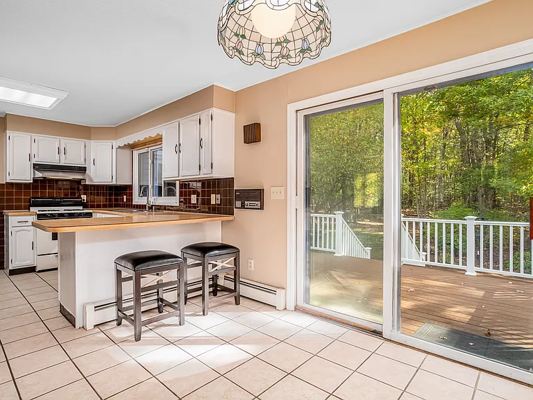 23 Golden Oaks Dr — Photo 14