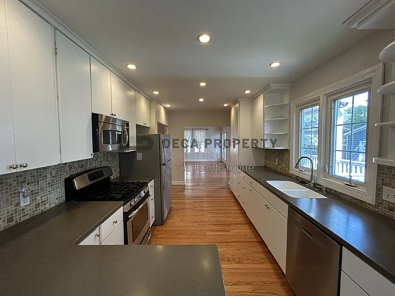 203 W Cedar Ave — Photo 7