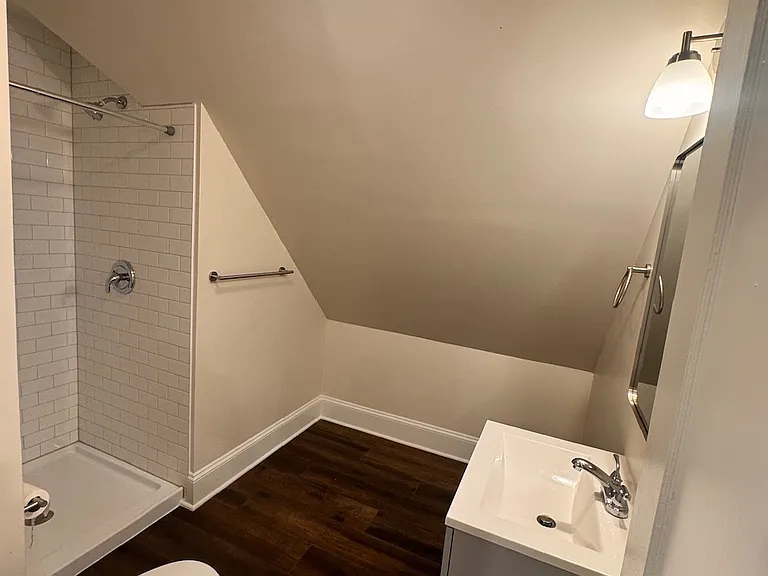 15745 Drexel Ave — Photo 12