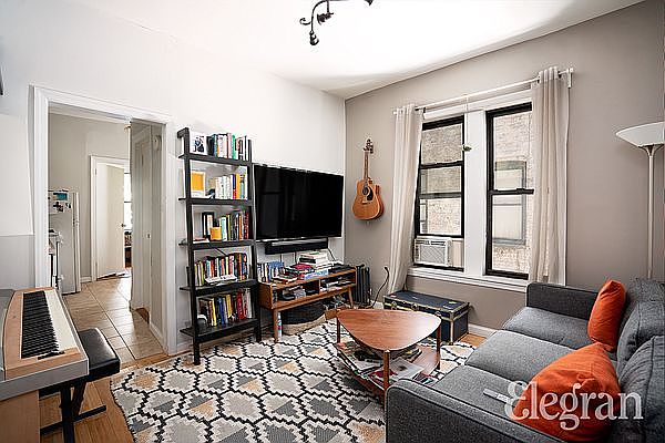 1st image of 149 W 12th St APT 26
