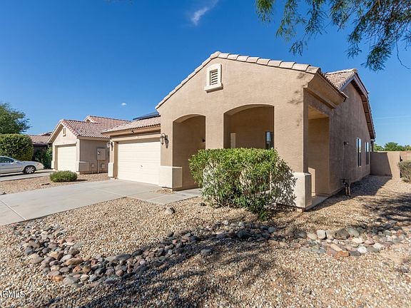 3rd image of 1923 S 171ST Drive