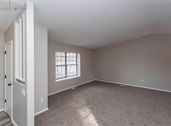 3rd image of 8410 Freemantle Dr