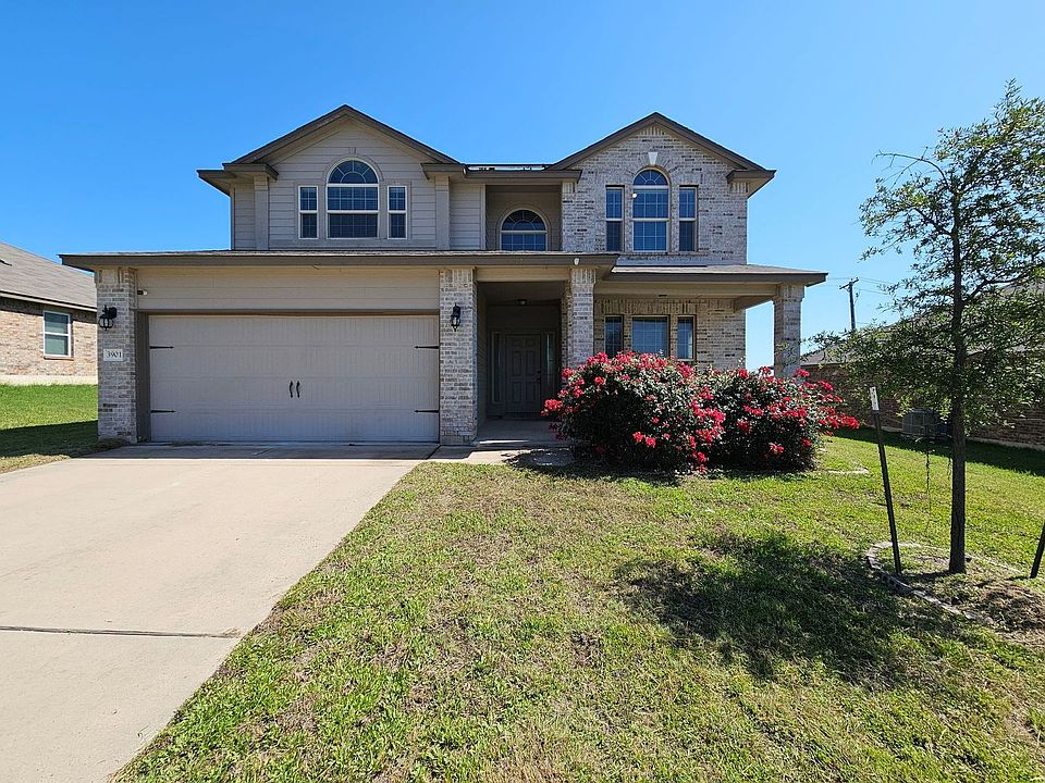 1st image of 3901 Brunswick Dr