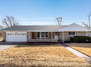 1522 E Tillman Rd, Fort Wayne, IN 46816