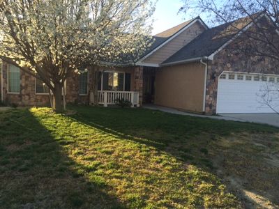 751 S Walnut Ave, Kerman, CA, 93630