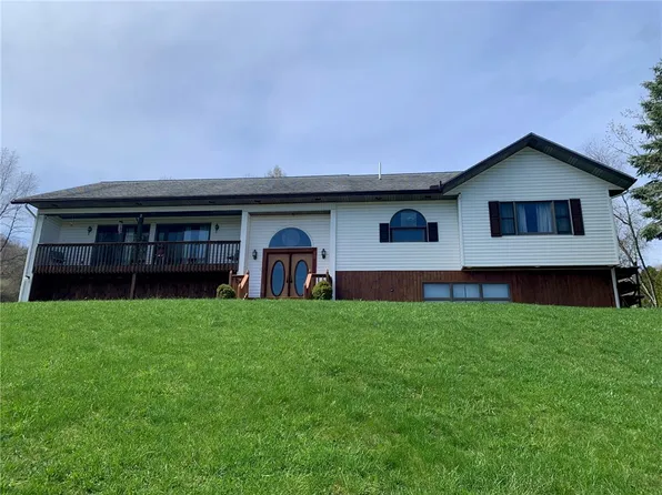 493 Bennett Pkwy, Hornell, NY 14843