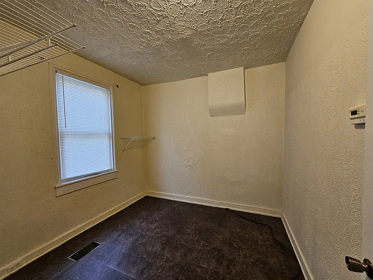 2809 Glendora Ave — Photo 6