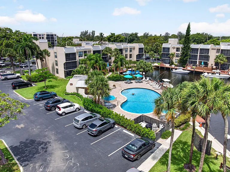 12 Royal Palm Way #501 — Photo 45