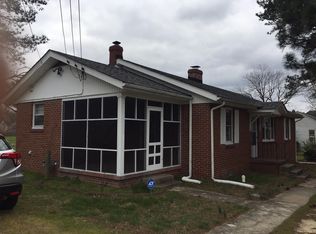 532 Graham Rd, Petersburg, VA 23805