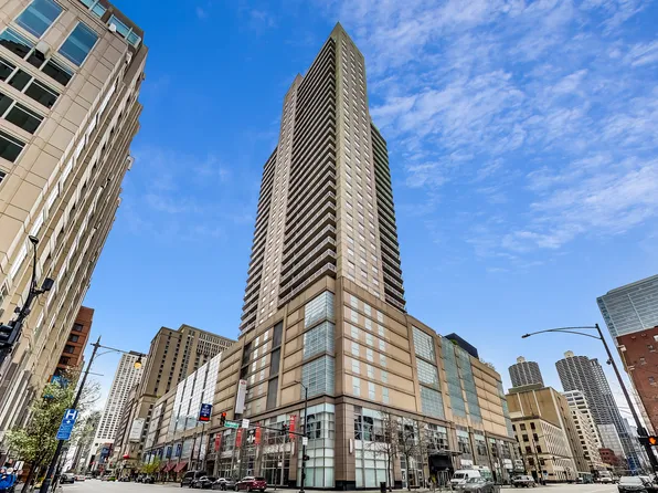 545 N Dearborn St APT 2309, Chicago, IL 60654