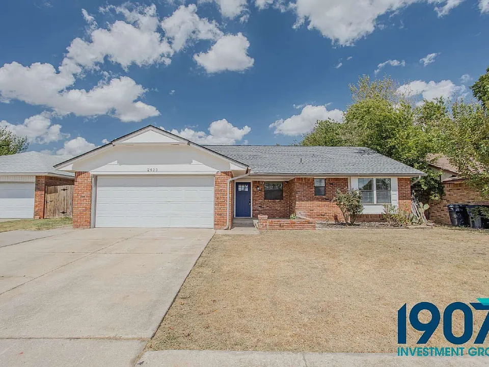 2433 SW 93rd St