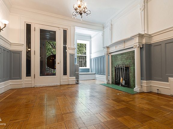 4th image of 465 W 141st St