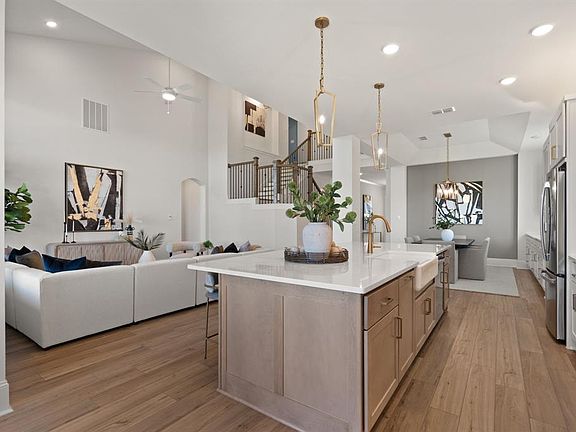 4th image of 21910 Glasswing Drive