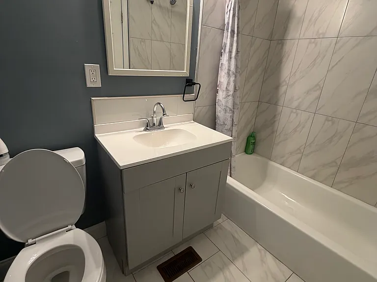 2527 S Galloway St — Photo 10