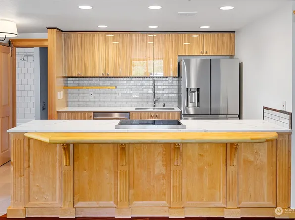 1140 Browns Point Boulevard #A-2, Tacoma, WA 98422