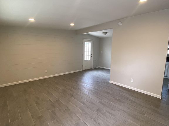 3rd image of 3715 E Flower St APT 1