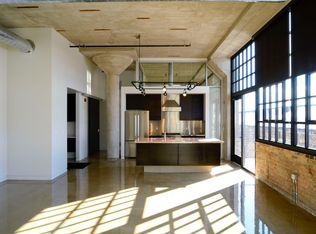 376 W Main St #203, Benton Harbor, MI 49022