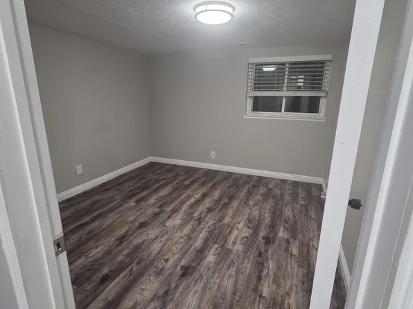 6668 S Nottingham Cir, West Jordan, UT 84084