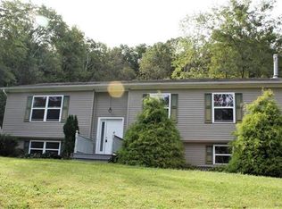 3336 Mountain Rd, Saylorsburg, PA 18353