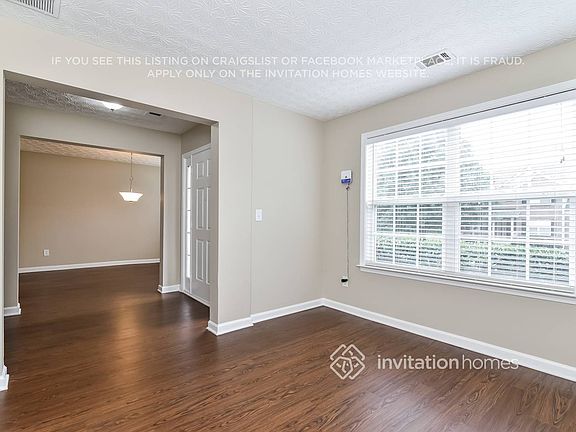 2nd image of 2184 Pierce Way