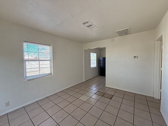 2nd image of 1630 W Garfield St APT 4