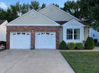 408 Barbados Dr, Williamstown, NJ 08094