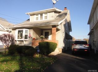 209 74th St, Niagara Falls, NY 14304