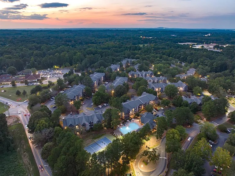 Wesley Hampstead Apartments at Douglasville — Photo 30