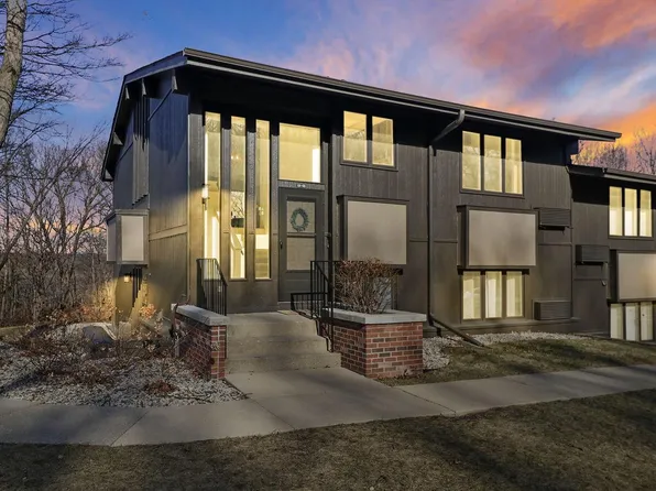 84 Red Chimney ROAD #08, Lake Geneva, WI 53147