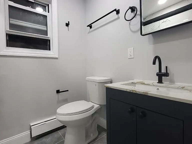 Silver St — Photo 1
