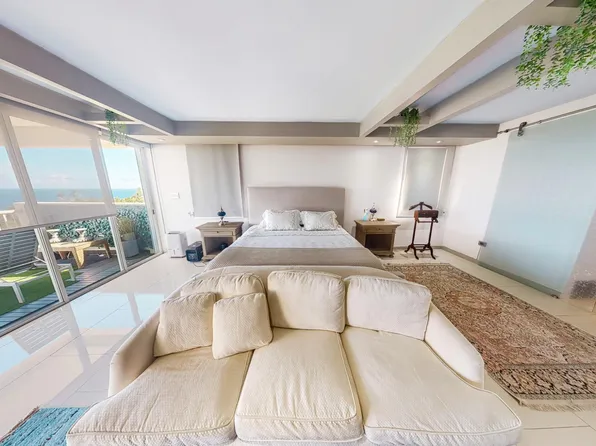 690 Saint Treasure Point #372, Dorado, PR 00646