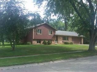 13800 Everest Ave, Apple Valley, MN 55124