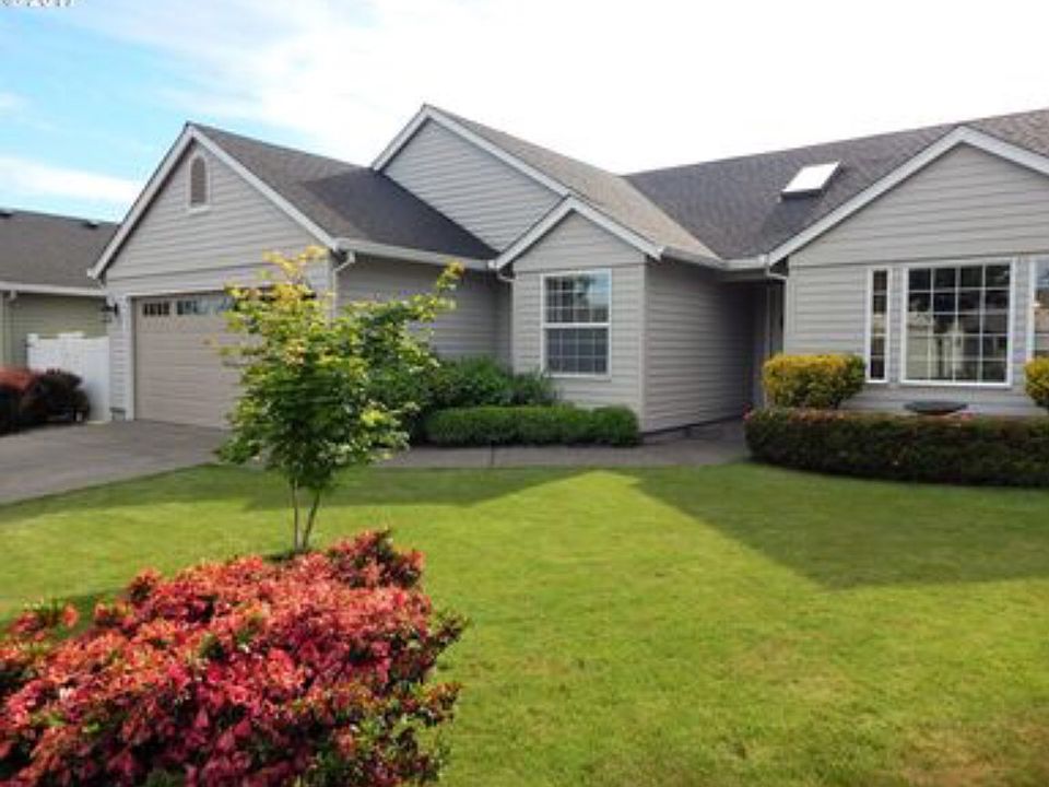 1st image of 2904 SE 170th Ave