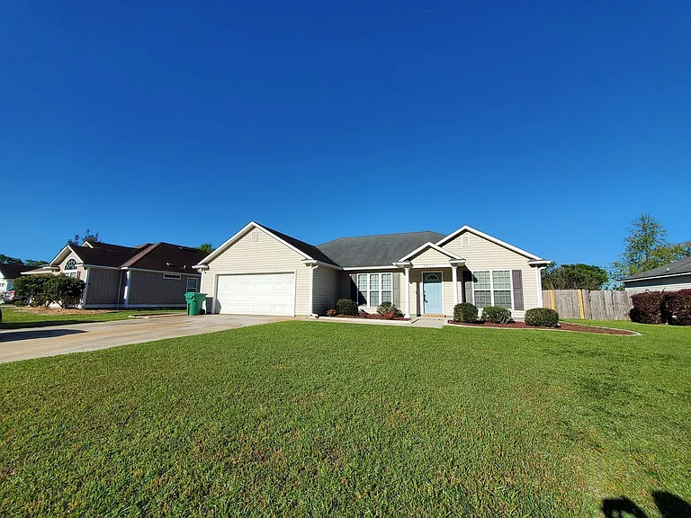 3571 Beulah Cir — Photo 2