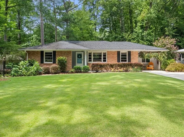 2914 Mount Olive Dr, Decatur, GA 30033